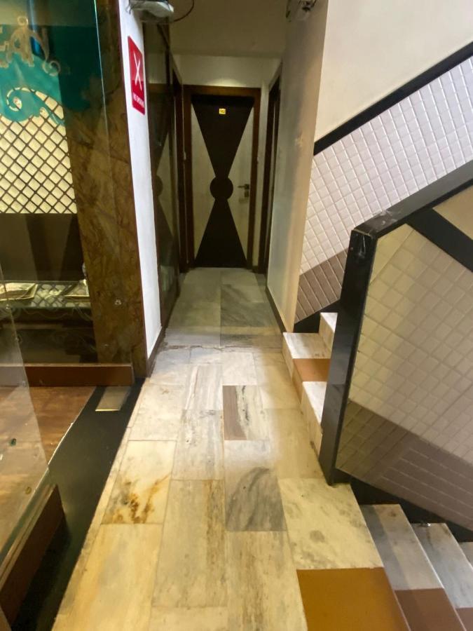 Hotel Oc Residency Mumbai Exteriör bild