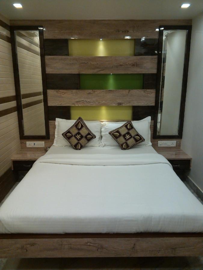 Hotel Oc Residency Mumbai Exteriör bild